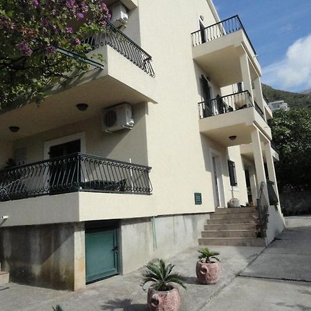 Petrovac Apartments & Rooms M מראה חיצוני תמונה