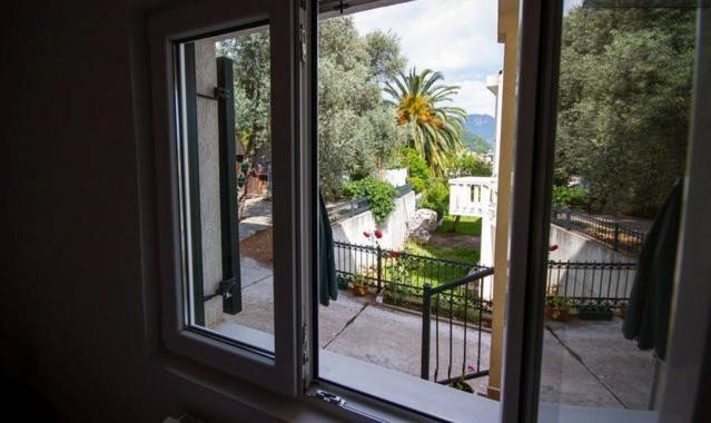 Petrovac Apartments & Rooms M מראה חיצוני תמונה